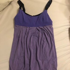 Lululemon top